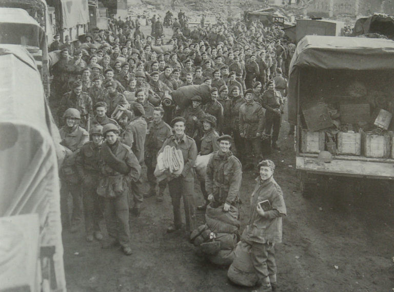 Army At War Arnhem Supplies Arrive