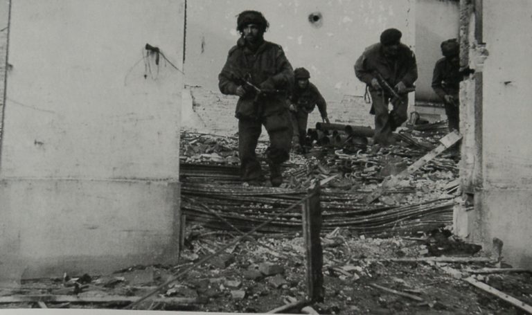 Army At War Arnhem Skirmish In The Ruins