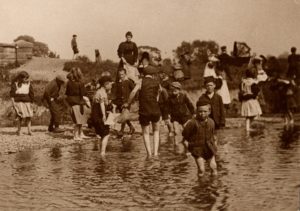 Children In River Petteril Carlisle 1890 To 1899