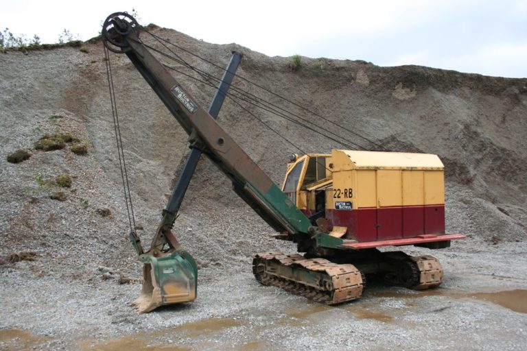 Excavators 10 Threlkeld Quarry