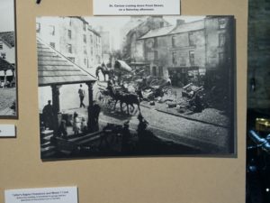 Horses And Carts In Street2 Text