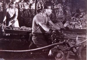 Mining Machinery New Being Tested In Clifton Pit