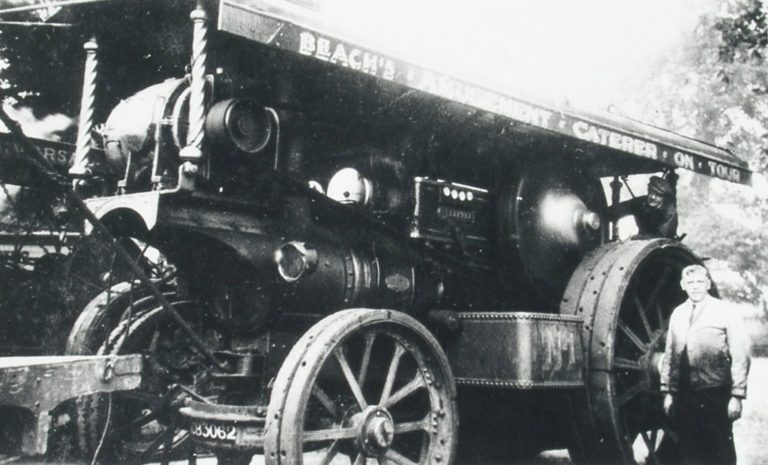 Steam Engine Bw